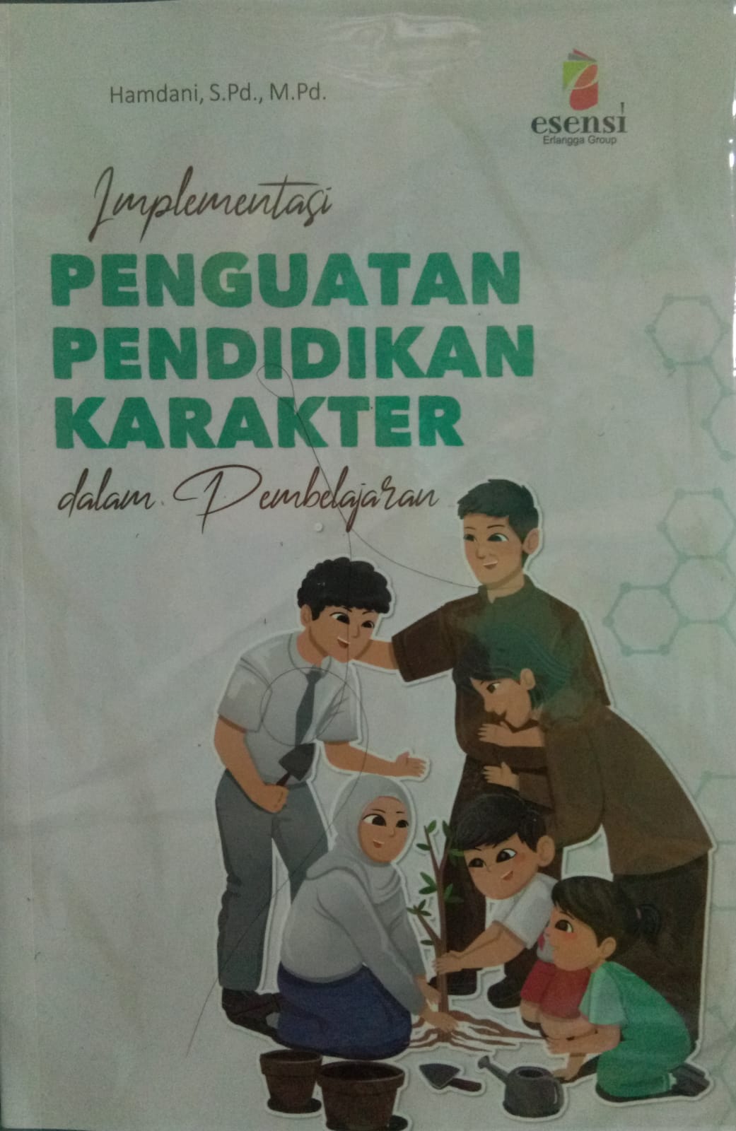 Sampul buku IMPLEMENTASI PENGUATAN PENDIDIKAN KARAKTER DALAM PEMBELAJARAN