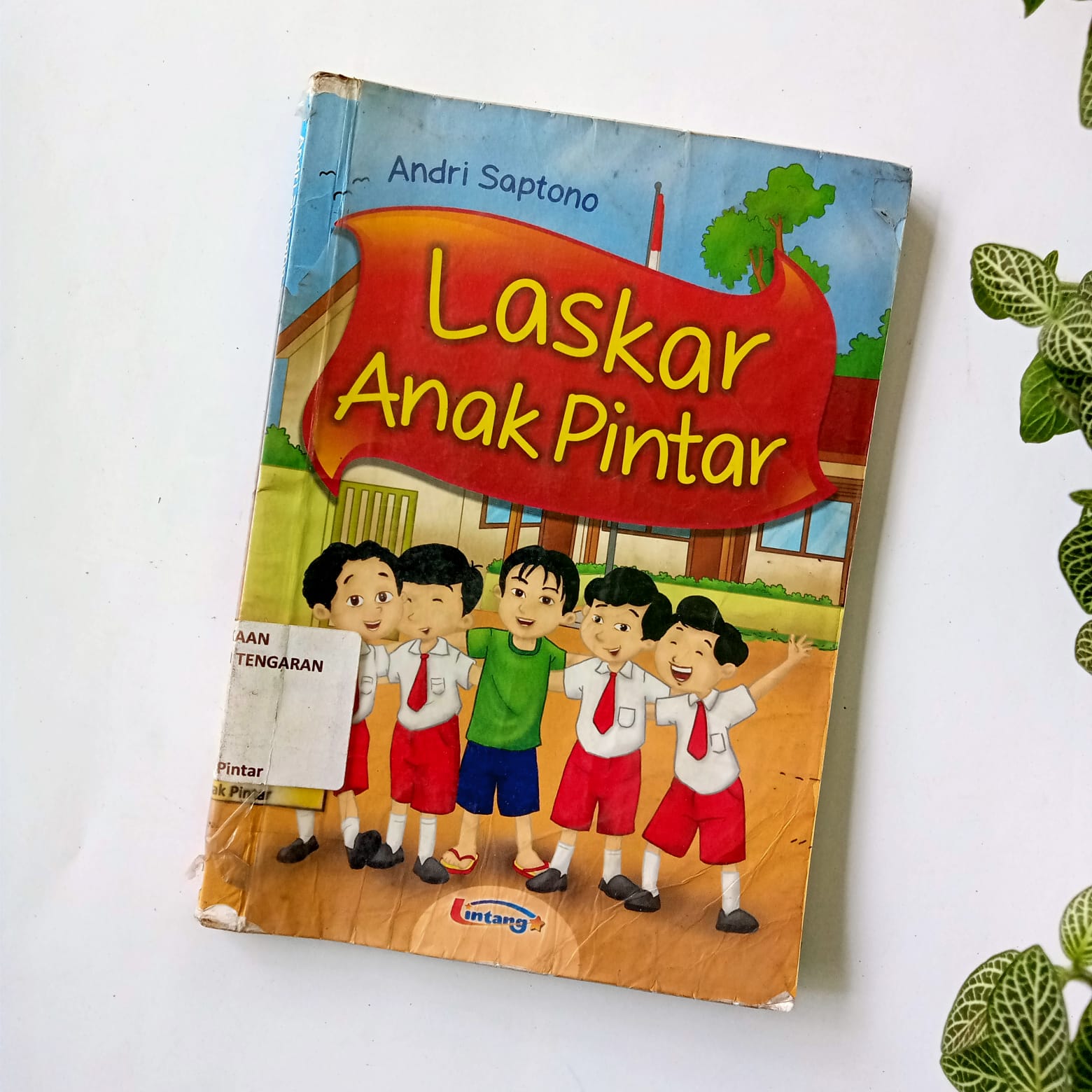 Sampul buku LASKAR ANAK PINTAR