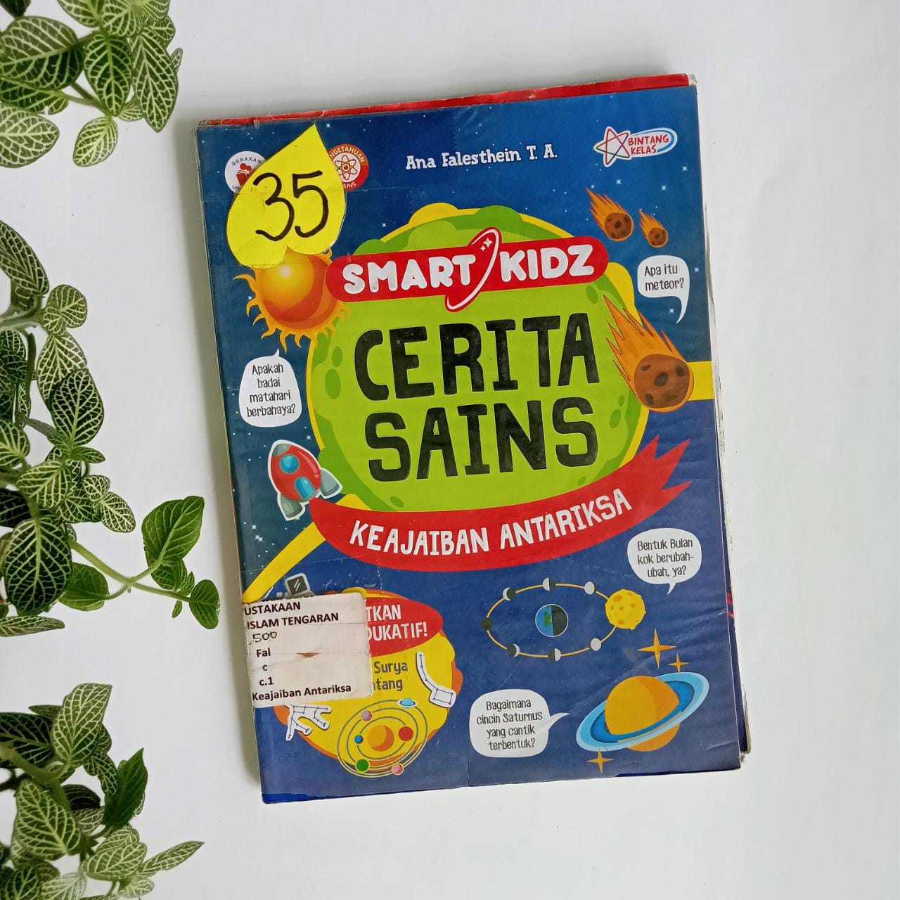 Sampul buku SMART KIDZ  CERITA SAINS : KEAJAIBAN ANTARIKSA ( 35 )