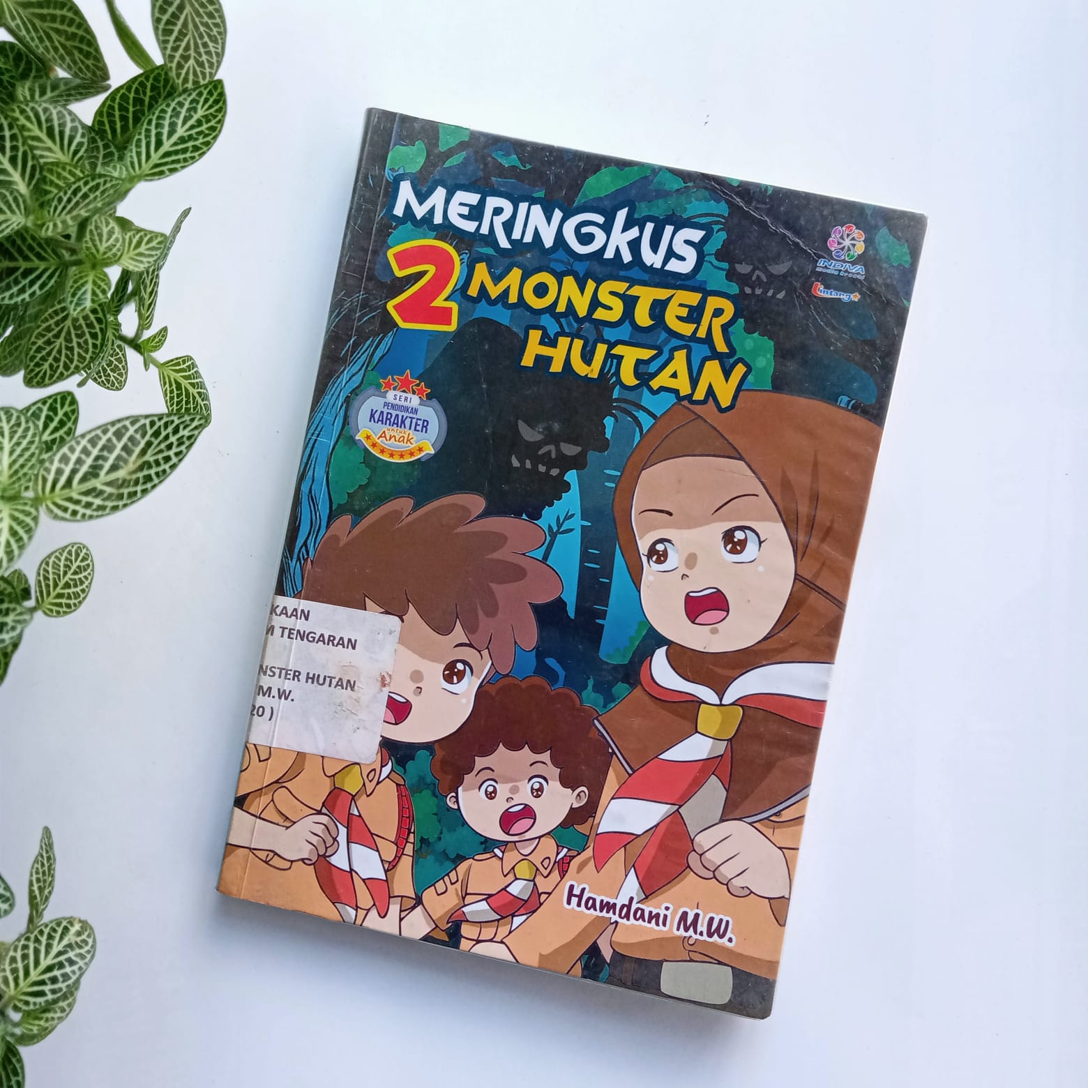 Sampul buku MERINGKUS 2 MONSTER HUTAN
