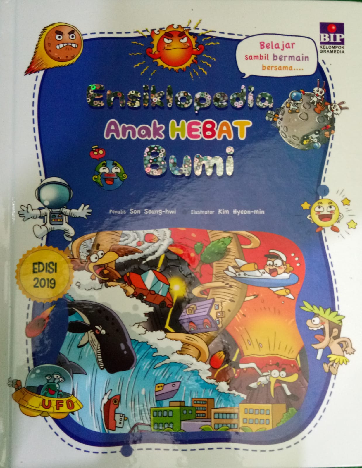 Sampul buku ENSIKLOPEDIA ANAK HEBAT : BUMI