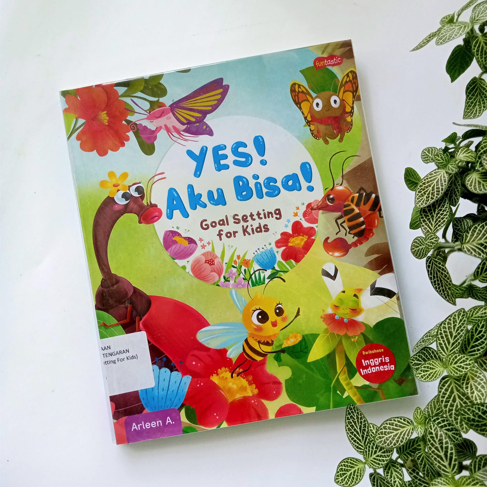 Sampul buku BUKU CERITA BERGAMBAR " YES! AKU BISA !