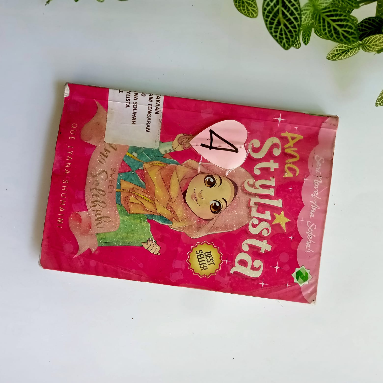 Sampul buku ANA STYLISTA : SWEET ANA SOLEHAH (4)