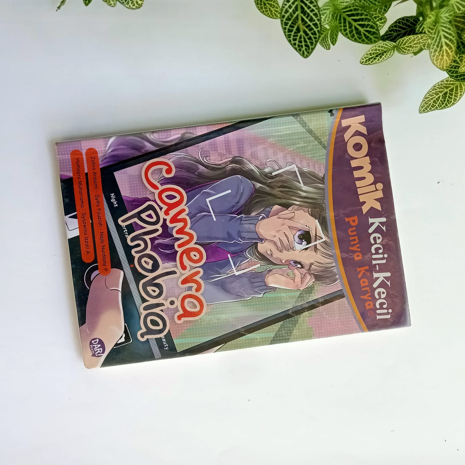 Sampul buku KOMIK NEXT G: CAMERA PHOBIA