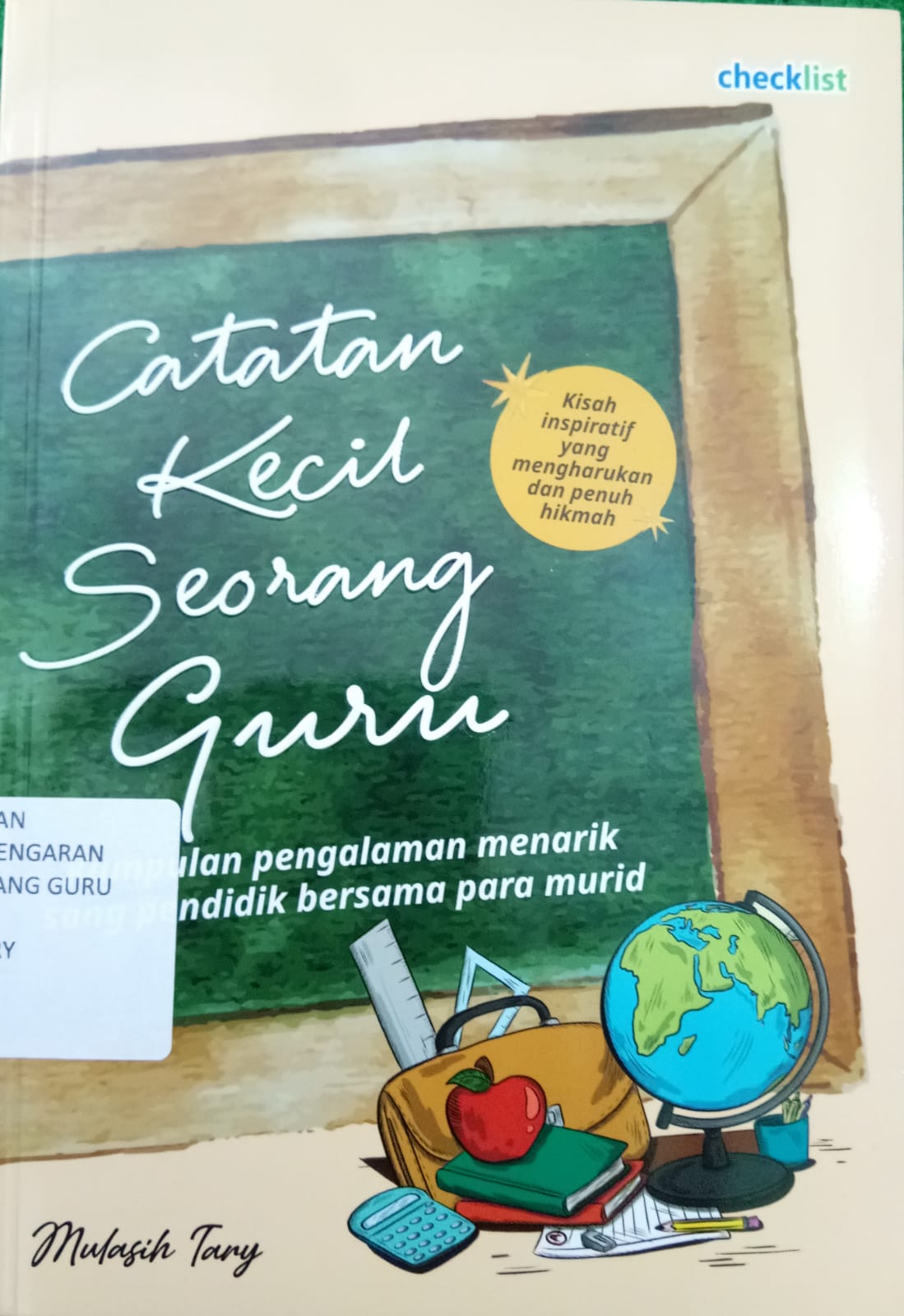 Sampul buku CATATAN KECIL SEORANG GURU