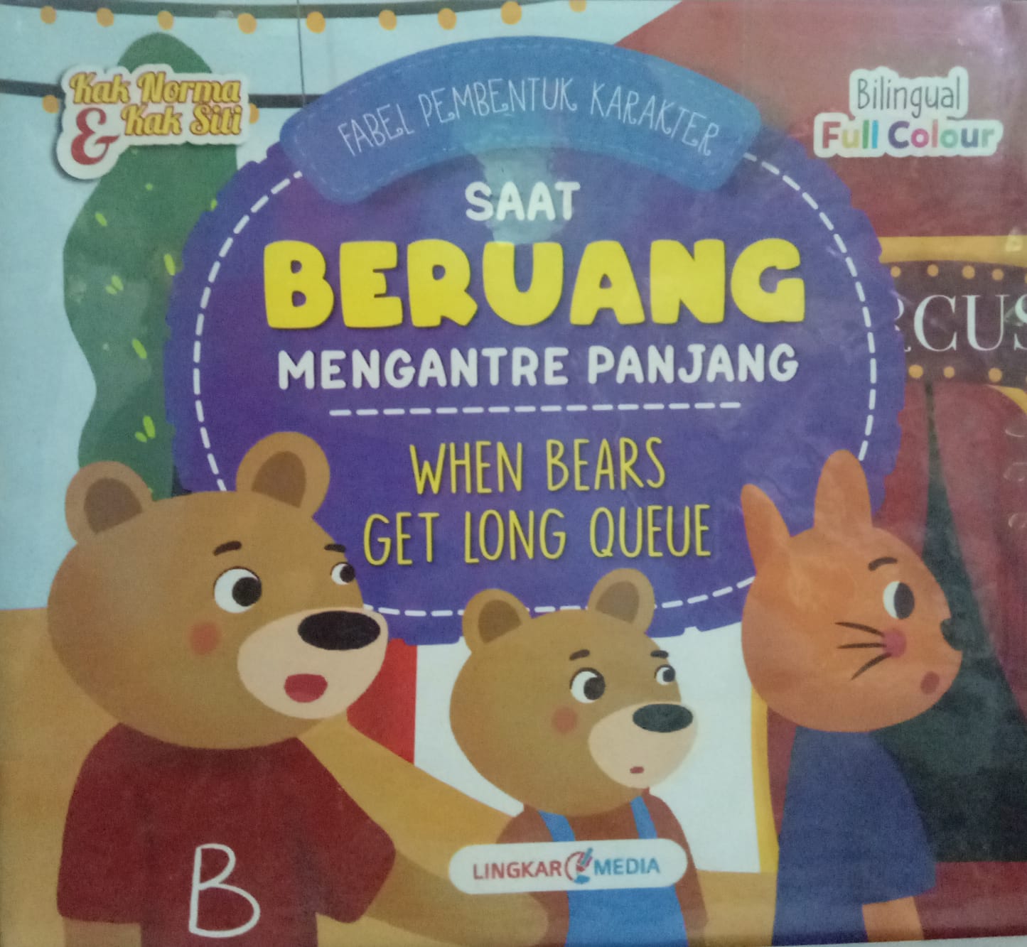 Sampul buku SERI FABEL PEMBENTUK KARAKTER : SAAT BERUANG MENGANTRE PANJANG