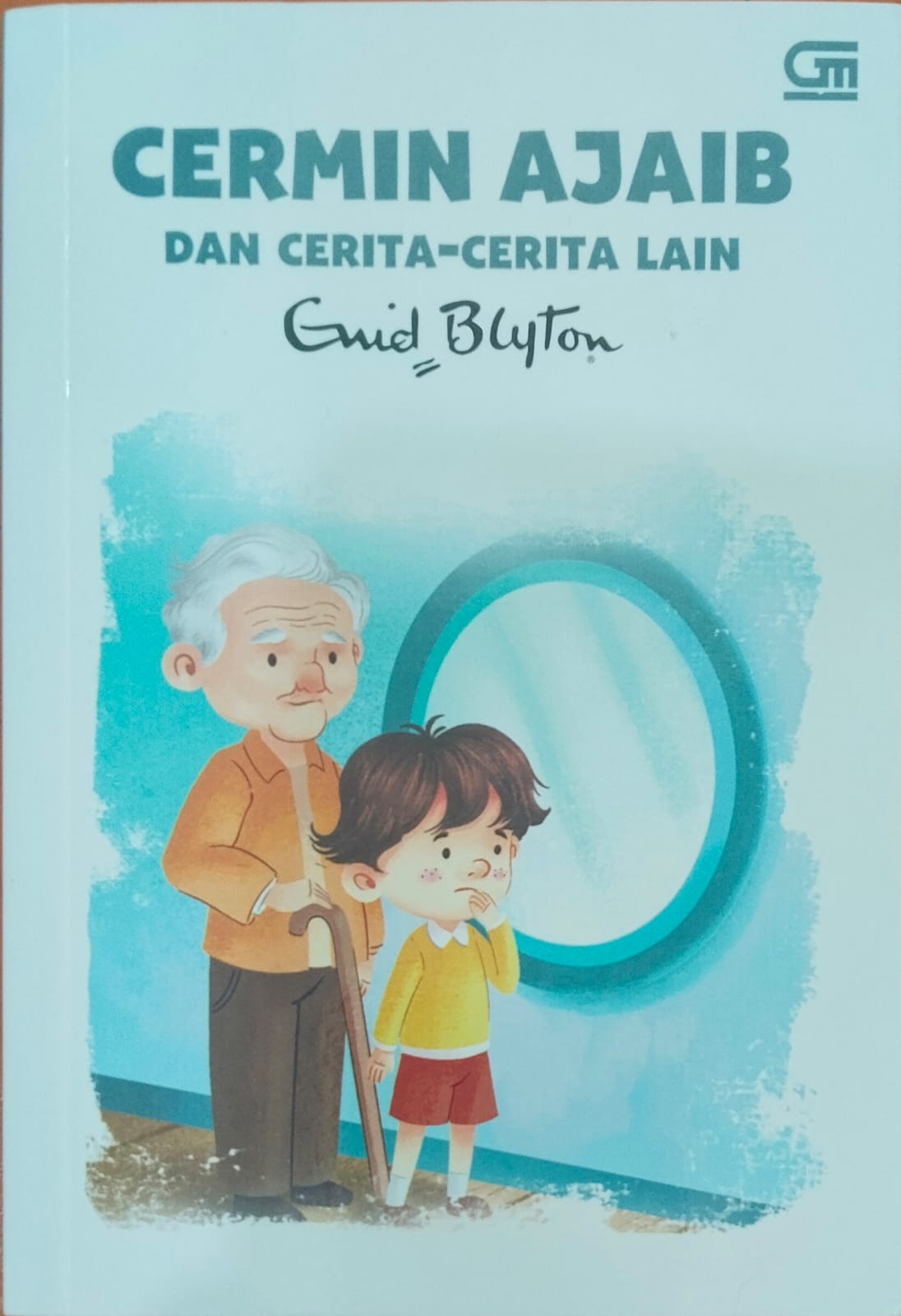 Sampul buku Box Set Seri Kumbang: Cermin ajaib dan cerita-cerita lainya